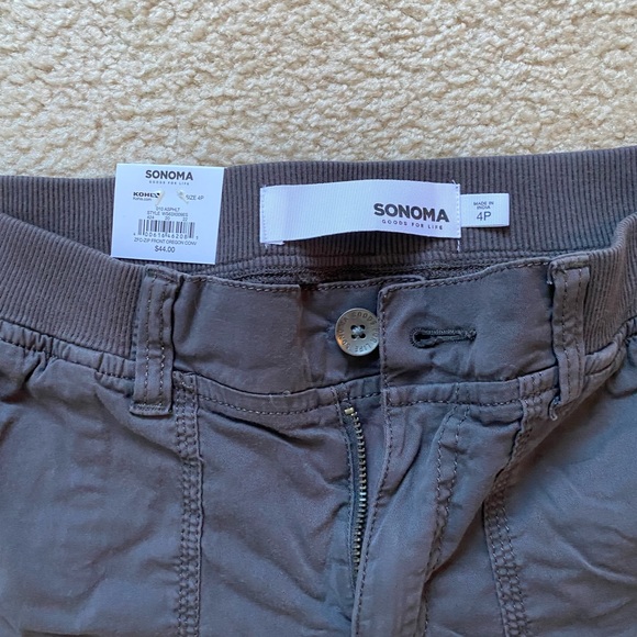 Crop pants from kohls new with tags size 4P - Picture 3 of 6